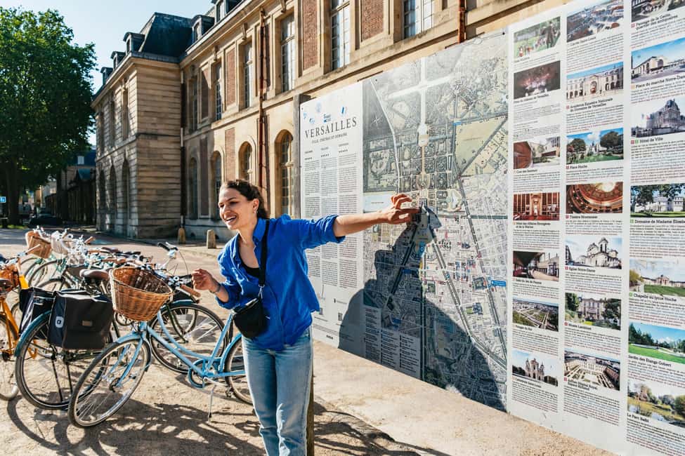 From Paris: Skip-the-Line Palace of Versailles Bike Tour - Versailles town and the market: cheese tasting, pastries, and picnic shopping