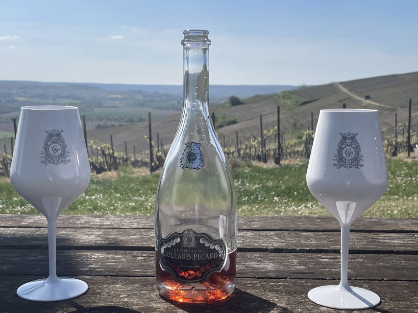 From Paris: Small-Group Champagne Tour with 3-Course Lunch - The guides and pacing: why small-group format helps