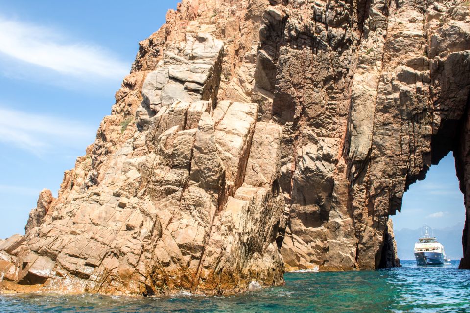 From Porto: Scandola & Girolata Tour by Boat - Girolata village: why 60 minutes there feels like a gift