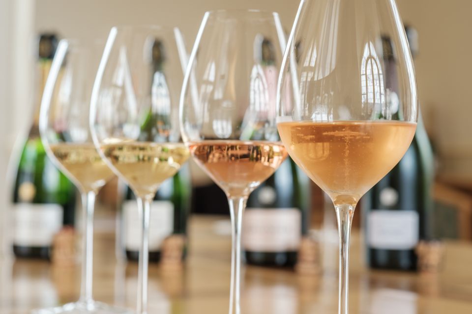 From Reims/Epernay:The Connoisseurs Private Tour 9 tastings - Key points at a glance