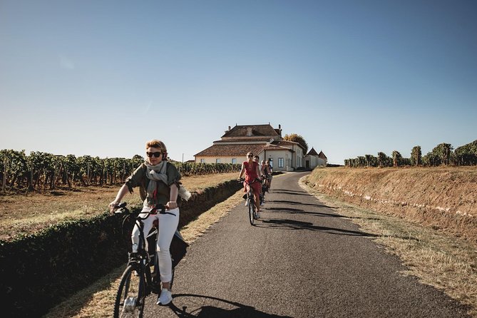 From Saint-Emilion : Electric Bike Day Tour with Wine Tastings and Picnic Lunch - Stop 1: Saint-Émilion to the first winery
