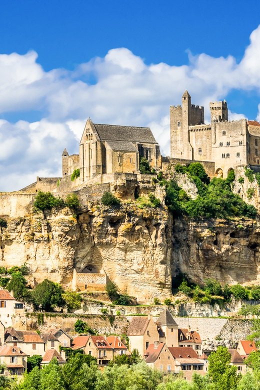 From Sarlat: Beynac & Domme Tour & Dordogne Boat Ride - La Roque-Gageac gabarre cruise: castles along the Dordogne