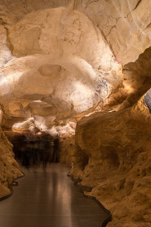 From Sarlat-la-Canéda: Lascaux IV and Cave Art Full-Day Tour - A 9-Hour Prehistory Circuit That Actually Makes Sense