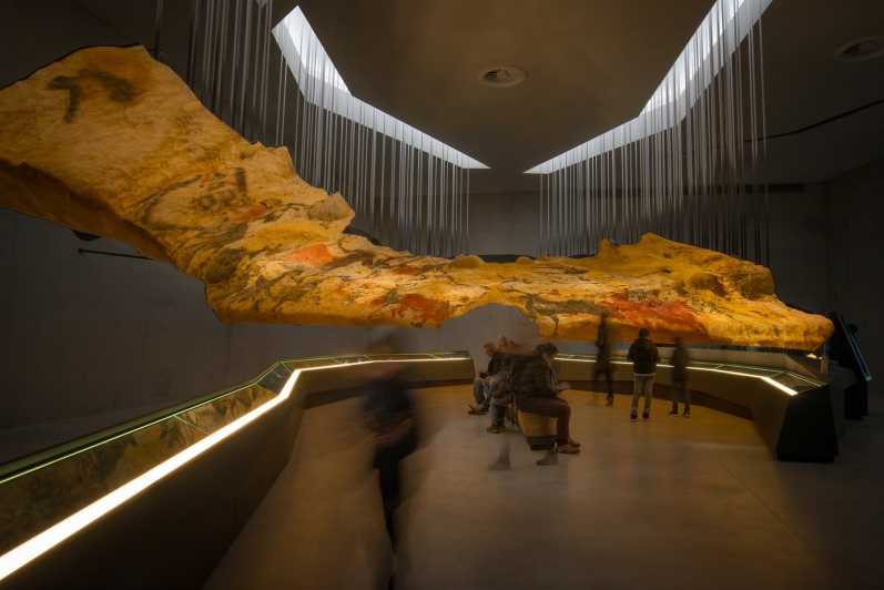 From Sarlat-la-Canéda: Lascaux IV and Cave Art Full-Day Tour - Starting in Sarlat: You Trade Driving Stress for Cave Time
