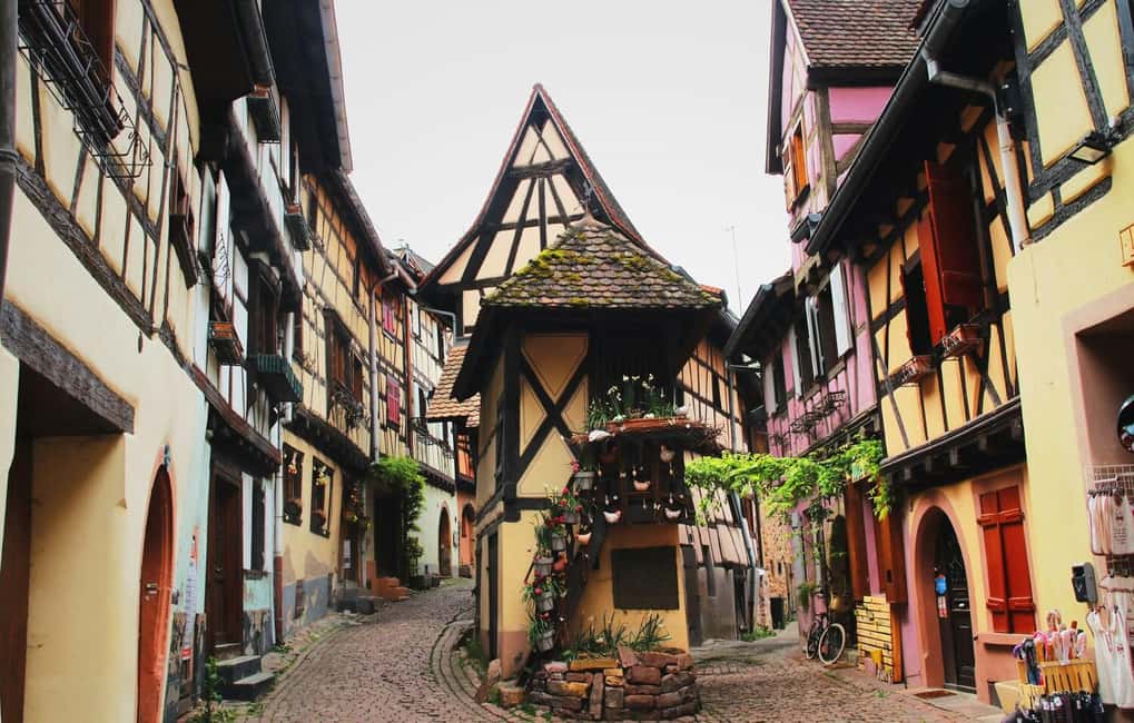 From Strasbourg: Castle, Riquewihr & Colmar Private DayTrip - Riquewihr On The Cobblestones: Shopping, Wine Route Stops, And A Real Lunch Plan