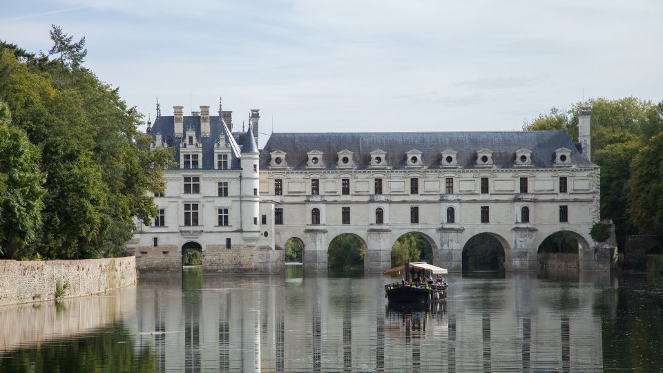 From Tours: Small Group Half Day Trip to Chenonceau Castle - Practical details before you book