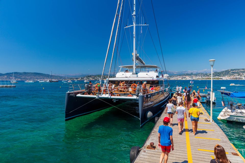 Full-Day Catamaran Cruise Departing from Cannes - Kayak and stand up paddleboard: a bonus when the weather cooperates