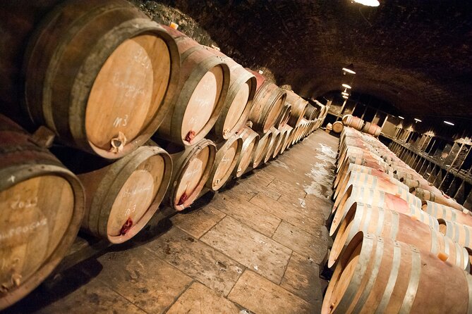 Full-Day Private Tour, 6 Premiers & Grands Crus, The Best of Burgundy - The Private Cellar Finale for Burgundy Red-Wine Fans
