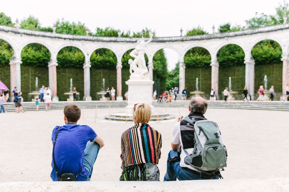Gardens of Versailles Walking Tour & Palace Entry - Guides Matter: English-Speaking Pros and Real Personality