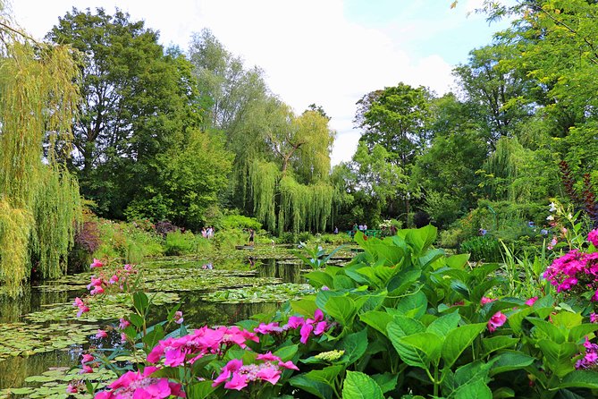 Giverny and Monet's Garden Half-Day Trip from Paris - Pace and Photo Strategy: How to Make 4½ Hours Feel Like More