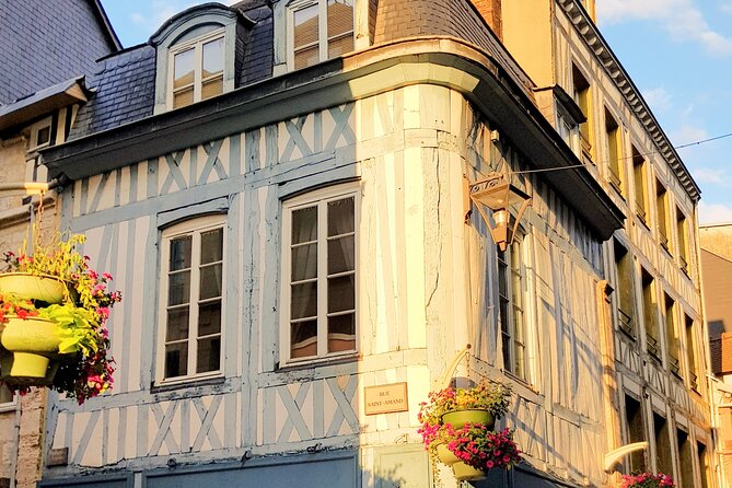 Giverny and Rouen Private Full Day Tour from Paris Van and Guide - Why the private minivan matters on a nine-hour day