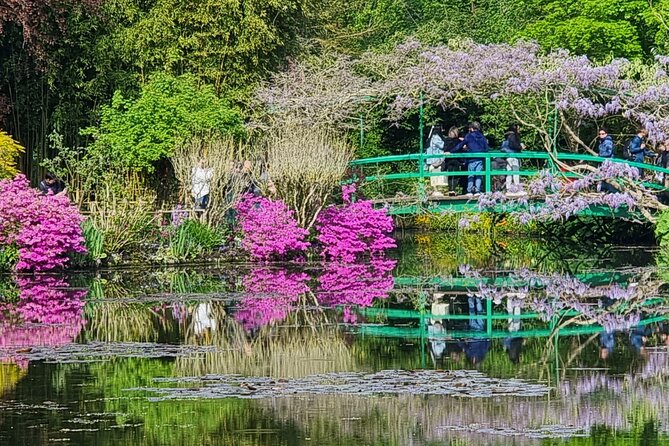 Giverny and Rouen Private Full Day Tour from Paris Van and Guide - Walking through the Clos Normand for 90 minutes