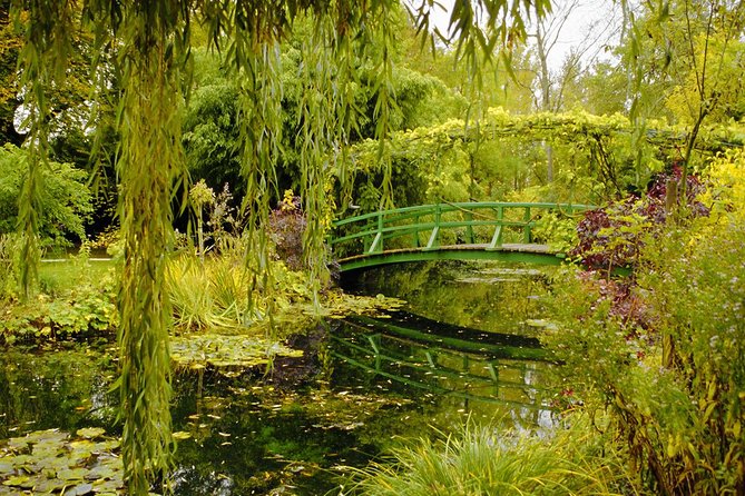 Giverny Half Day Guided Trip with Monet's House & Gardens from Paris by minivan - Should you book it? My practical take