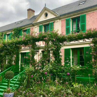 Giverny : Monet's house & Gardens Private tour from Paris - Inside Monet’s house in Giverny