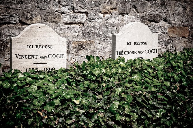 Giverny Monet's Garden & Auvers-sur-Oise with Van Gogh House Full Day From Paris - A Quiet Detour: Eglise Sainte-Radegonde Cemetery and Monet’s Final Resting Place