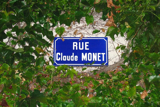 Giverny Monet’s Home and Gardens Half Day Tour from Paris - Price and value: is $91.91 worth it?
