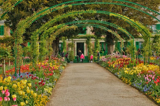Giverny Monet's House & Versailles Palace Private Day Trip from Paris - Giverny village: a Norman pause between icons