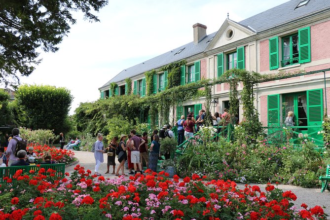 Giverny Private Half-Day Trip including Claude Monet' Gardens & House from Paris - Who will get the most from this outing?