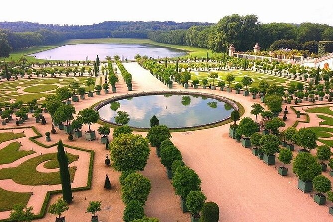Giverny & Versailles Day Trip From Paris with Professional Guide - Practical advice for making the day work