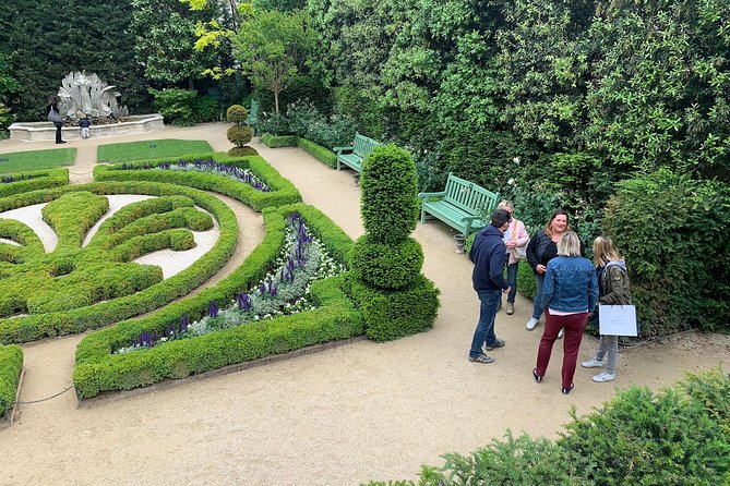 Gourmet & Cultural Tour Aix En Provence English / Espanol - Hôtel de Caumont: mansion beauty plus a garden you can actually enjoy