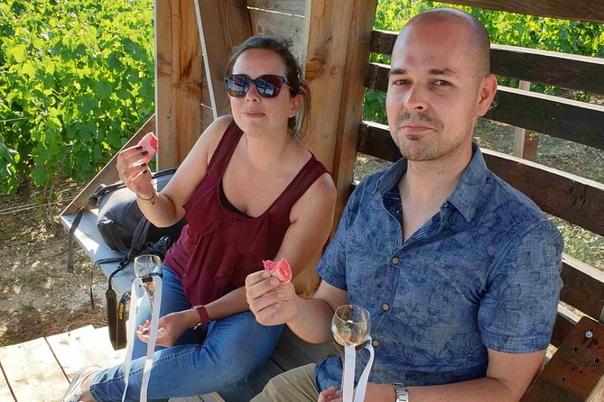 Gourmet walk in the heart of the vineyards with Champagne tasting near Epernay - Where you start near Épernay: town feel before the vines