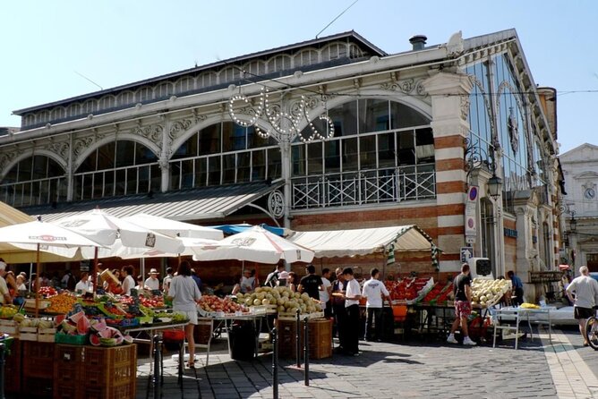 Grenoble Scavenger Hunt and Sights Self-Guided Tour - The app requirement is the key practical issue