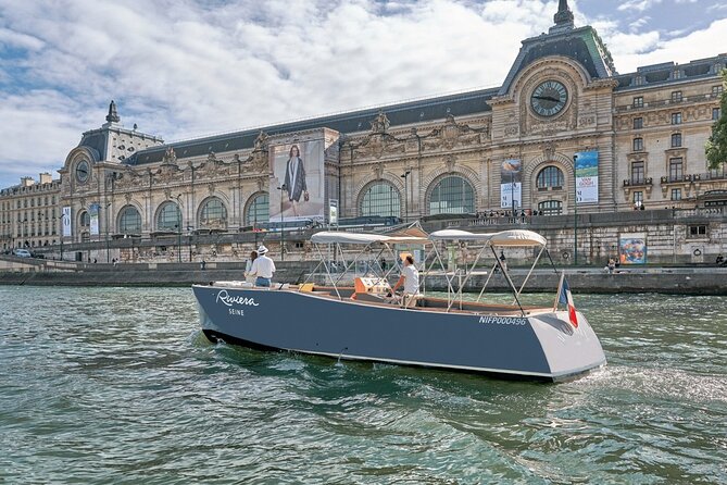 Guided Luxury River Cruise & Walking Tour of Paris' Monuments - Timing and meeting details deserve attention