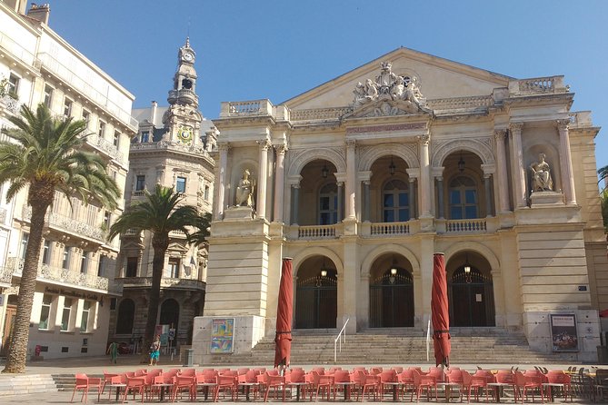 Guided Tour in Toulon: Port & Old City - Sarit’s English and small-group format (why it feels low-stress)