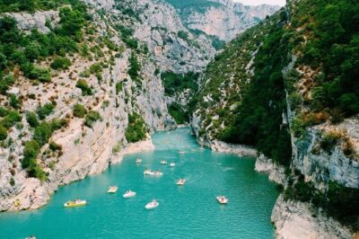 GUIDED TOUR: Lavender fields, the Gorges du Verdon - Four hours in Moustiers-Sainte-Marie