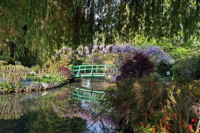 Guided tour Monet's house and gardens/small group - The House: Monet’s Life Told Through Objects and Layout