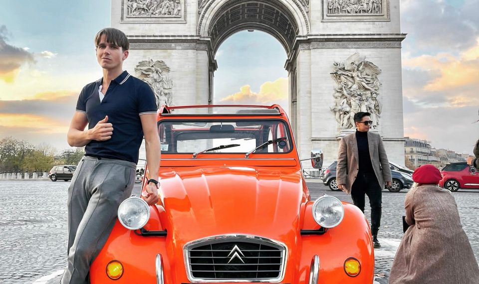Guided Tour of Paris in Classic Convertible - Eiffel Tower and Arc de Triomphe photo moments that actually land