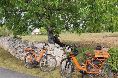 Guided tour of Rocamadour and its canyons by electric bike - Beginning at the Rocamadour sanctuaries