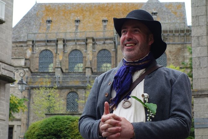 Guided tour of Saint Malo at the time of the last corsairs - Starting at Saint-Vincent Cathedral