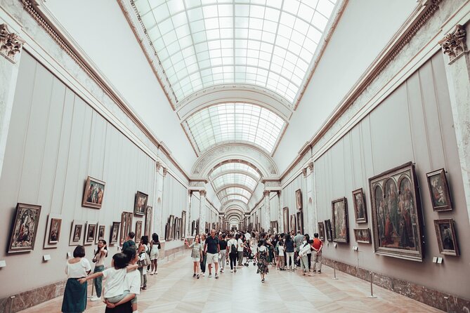 Guided tour of the Louvre Museum with tickets included - Classicism Room: Napoleon’s Coronation and David’s Leonidas