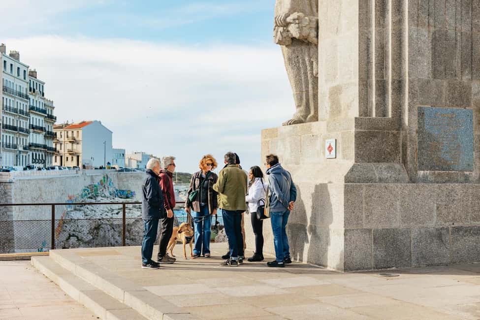 Guided Walk in beautiful and hidden neighborhoods - Key highlights worth planning for