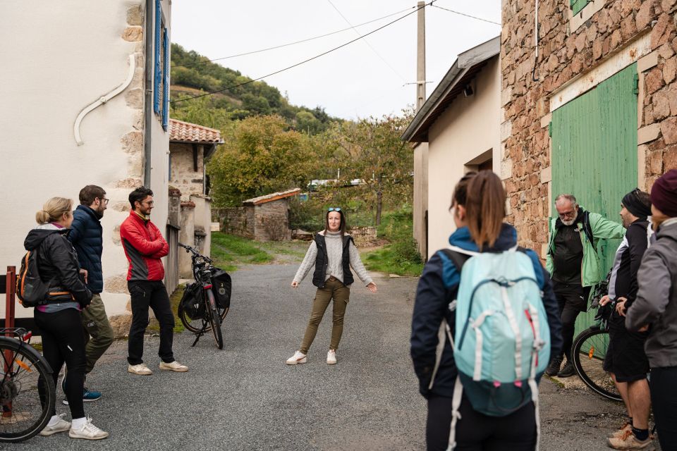 Half day bike guided in Beaujolais - Mont Brouilly and wine - Should you book the Mont Brouilly bike and wine tour?