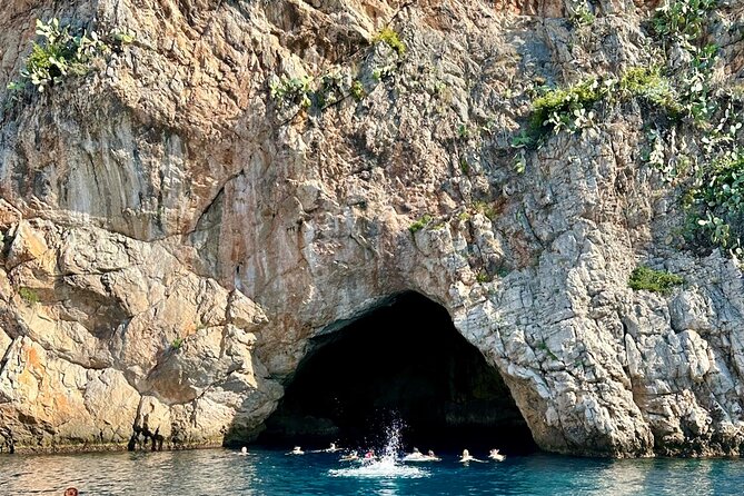 Half Day Guided Boat tour to Mala caves with stop in Villefranche - Key highlights at a glance