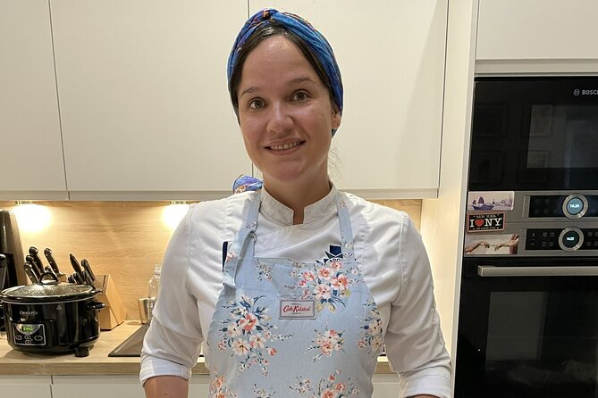 Hands-On Cooking Class in the Heart of Les Batignolles, Paris - Cooking the Starter: Chef Catalina’s Ratatouille Moment
