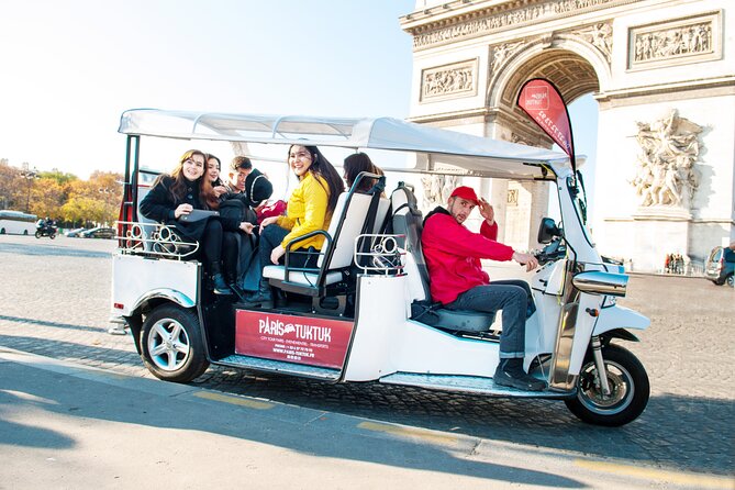 Heart of Bohemia Tour / duration 2H - from 1 to 6 passengers - Sacré-Coeur and the quick Montmartre pause