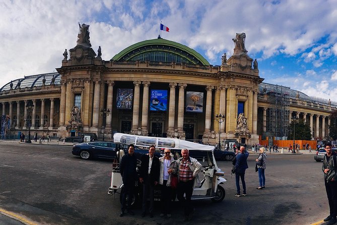 Heart of Bohemia Tour / duration 2H - from 1 to 6 passengers - From the Petit Palais to the Arc de Triomphe