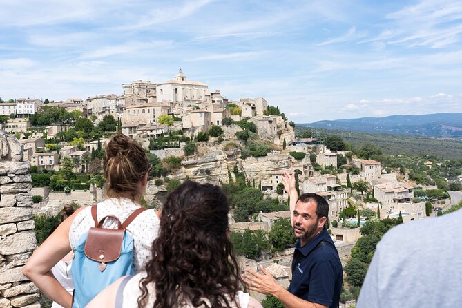 Highlights of Provence : Chateauneuf du Pape & Luberon - The short Avignon return and Pont Julien photo stop