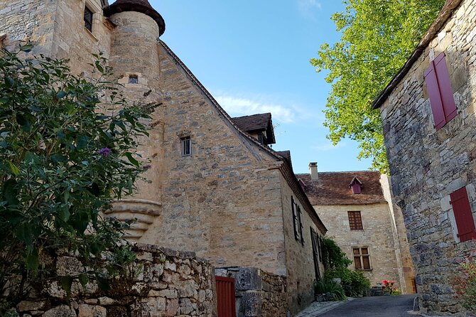 Hike to discover the most beautiful villages of France of the Dordogne valley : Loubressac and Autoire - Château des Anglais and the border above Autoire