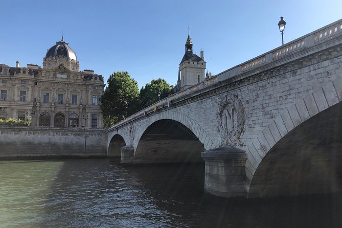 Historical Paris Walking Tour to Vibrant Food Market - Why the 12th arrondissement route beats the postcard loop