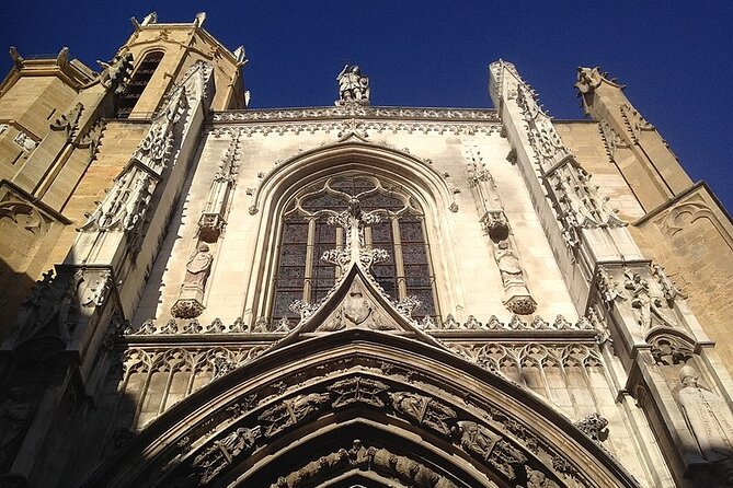 History and Renewal in Aix-en-Provence: A Self-Guided Audio Tour - Place d’Albertas, one of the route’s strongest stops
