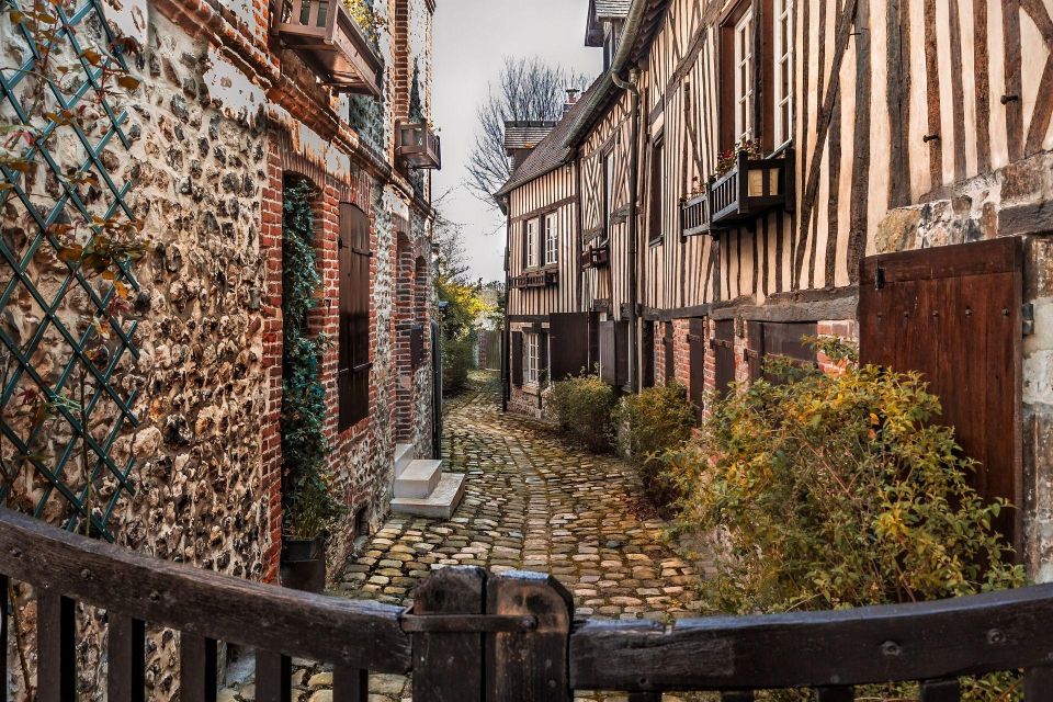 Honfleur Private Guided Walking Tour - The Hundred Years’ War and the English Channel