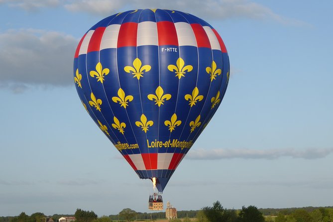Hot Air Balloon Flight over the castle of Chenonceau / France - After Landing: Degustation, Ballooning Baptism, and Your Flight Certificate