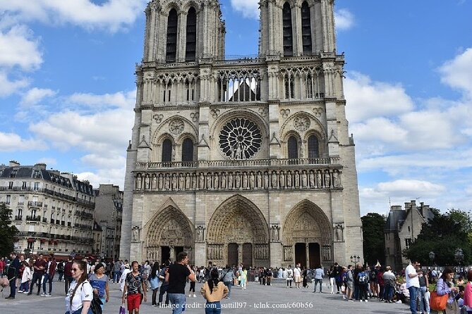 Île de la Cité Private 2h Tour with Latin Quarter & Seine River - The guides make the difference