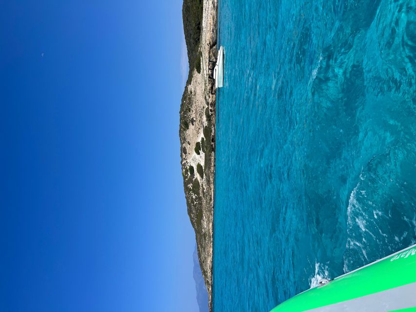 Ile Rousse: desert of the agriates : Saleccia - Ghignu - Ghignu beach: the calmer, more sheltered vibe