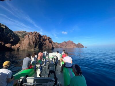 Ile Rousse : la réserve naturelle de Scandola - Leaving Ile Rousse for the protected coast