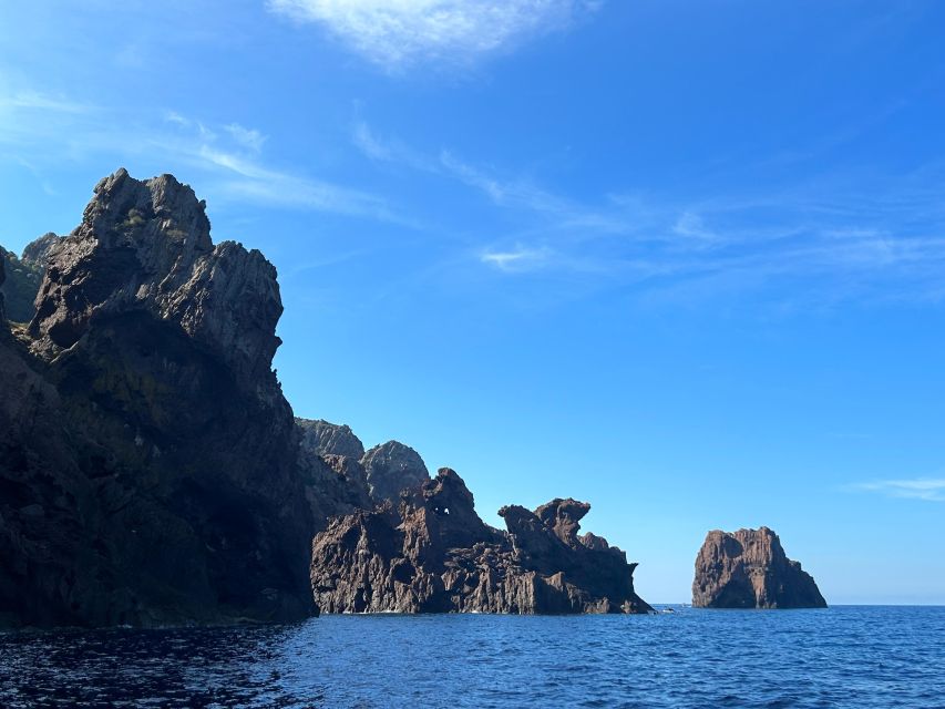 Ile Rousse : Scandola and Girolata - The ride from Île-Rousse to the reserve